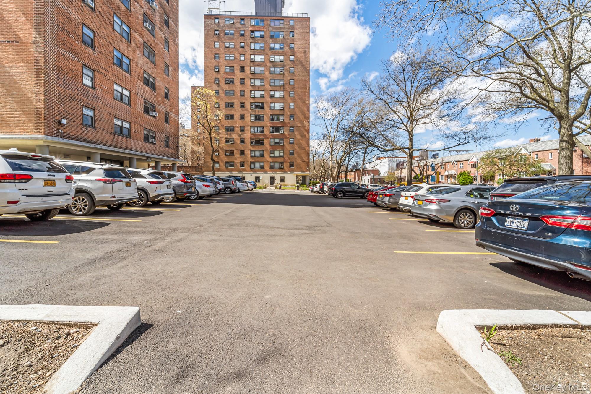 21-80 33rd Road, Unit 6B Queens, NY 11106 - Photo 16 of 17