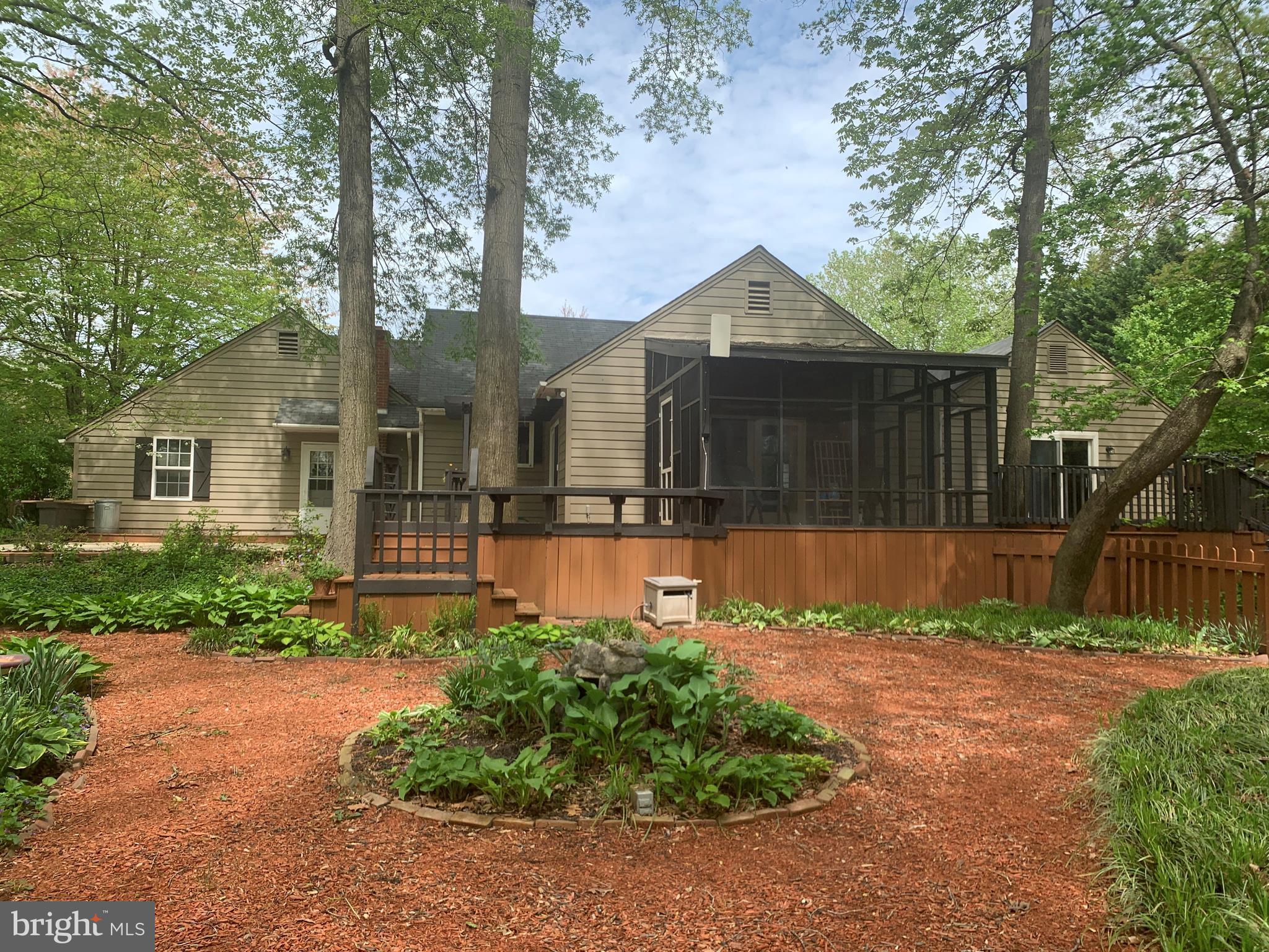 9490 Quail Run Road Denton, MD 21629 - Photo 25 of 35 Back Porch with multi level decks
