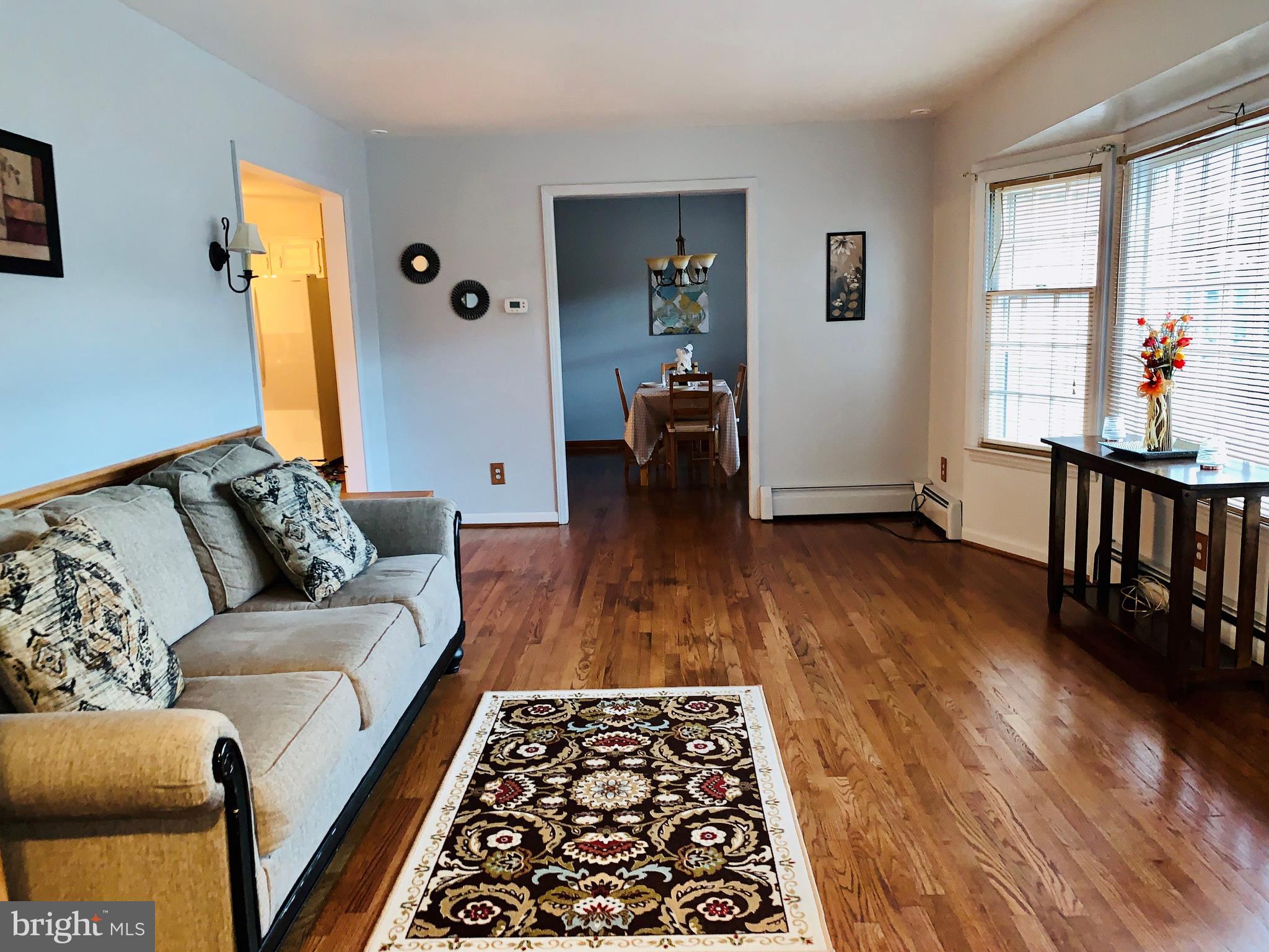 9490 Quail Run Road Denton, MD 21629 - Photo 4 of 35 Living Area