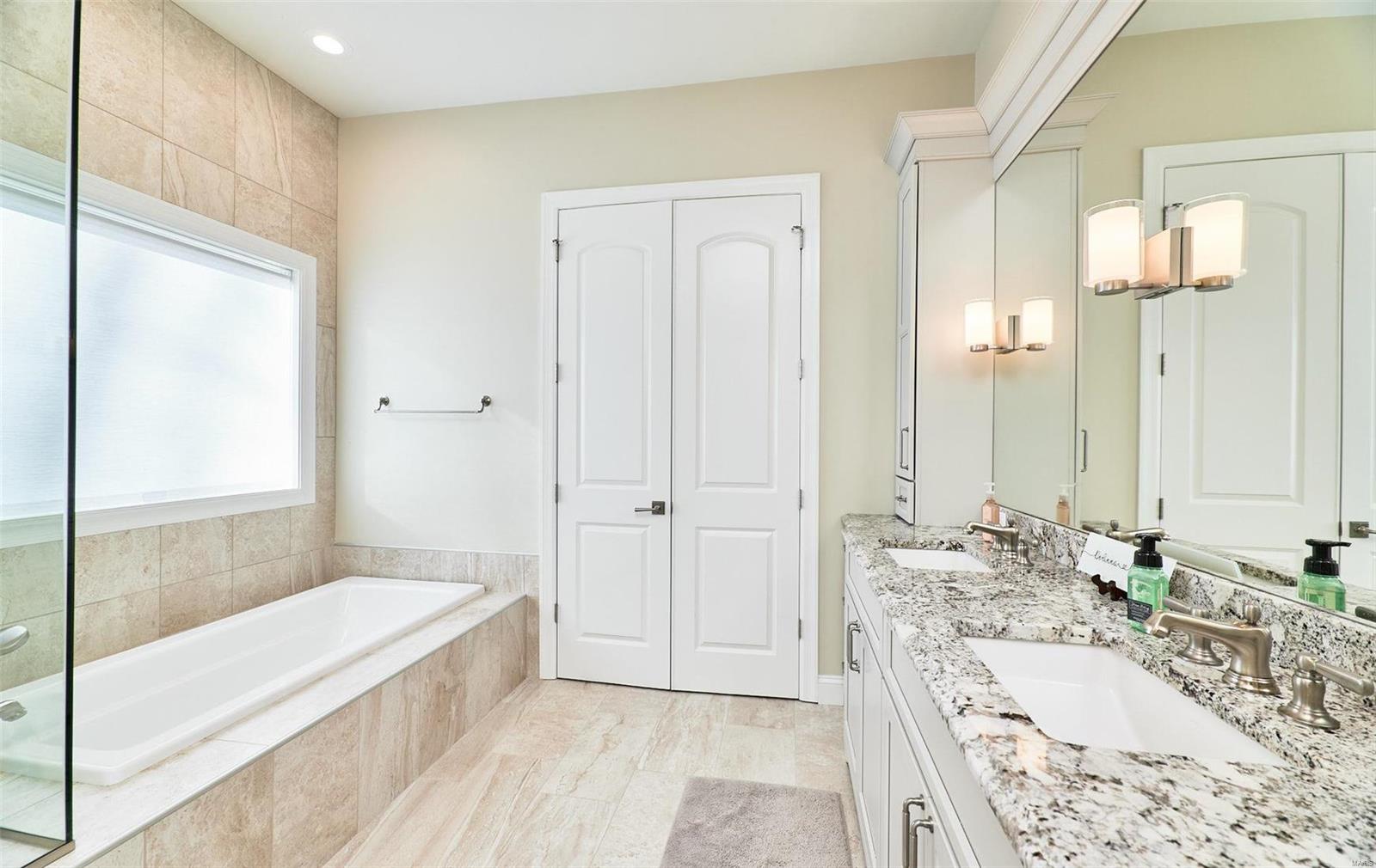 16 Ridge Crest Drive Chesterfield, MO 63017 - Photo 26 of 50 Gallery Image 26