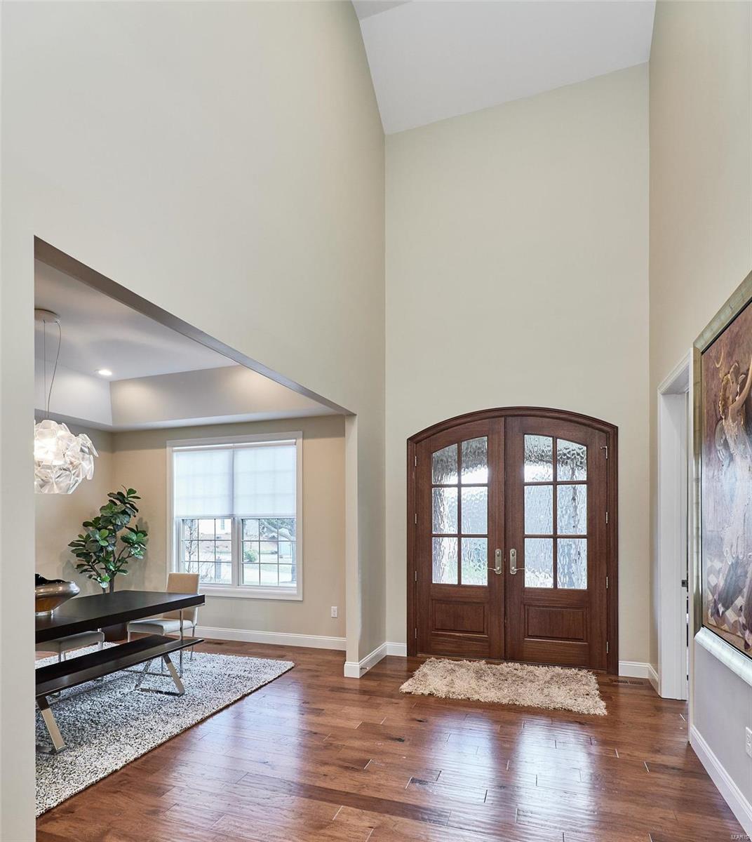 16 Ridge Crest Drive Chesterfield, MO 63017 - Photo 4 of 50 Gallery Image 4