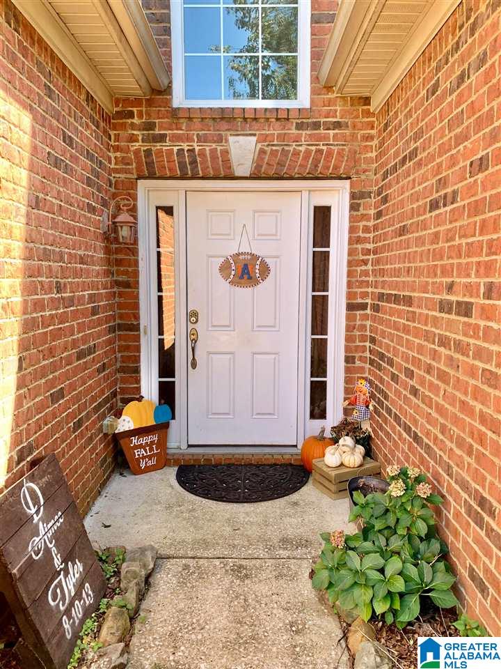 1202 Forest Lakes Way Sterrett, AL 35147 - Photo 3 of 28