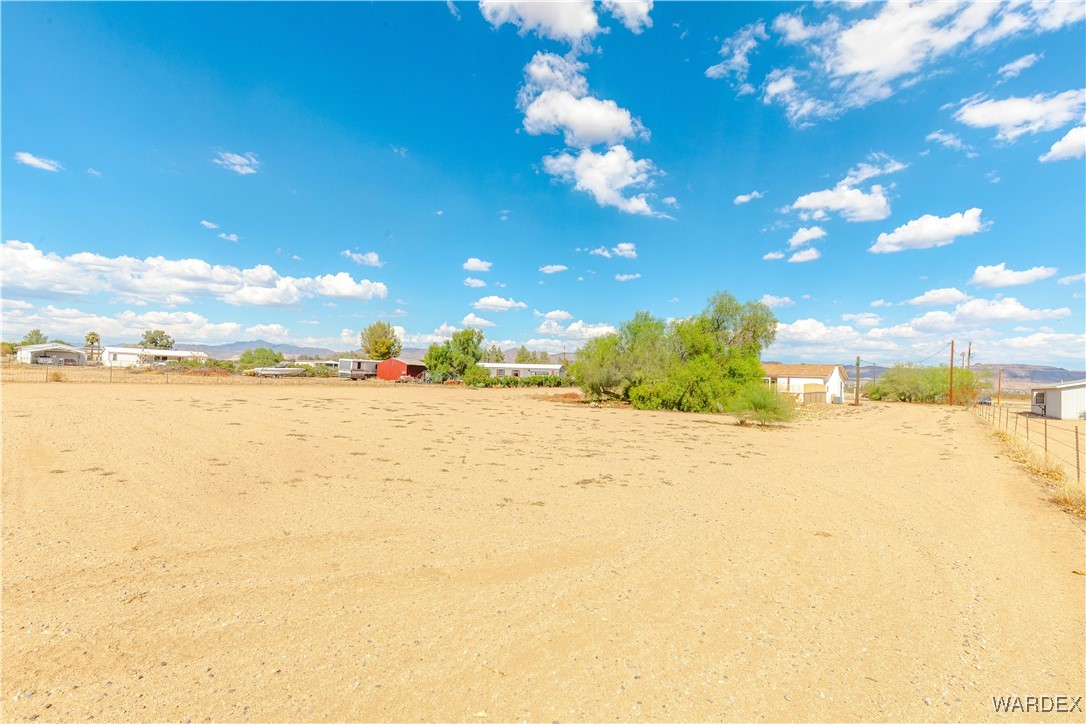 627 South Tonto Road Golden Valley, AZ 86413 - Photo 50 of 62 Yard