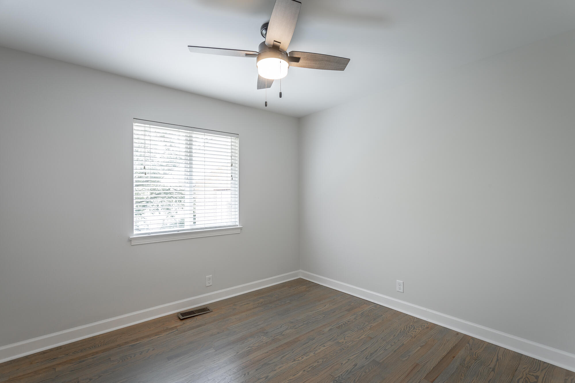 8027 Davidson Road Chattanooga, TN 37421 - Photo 16 of 34 8027 Davidson Road HD-17