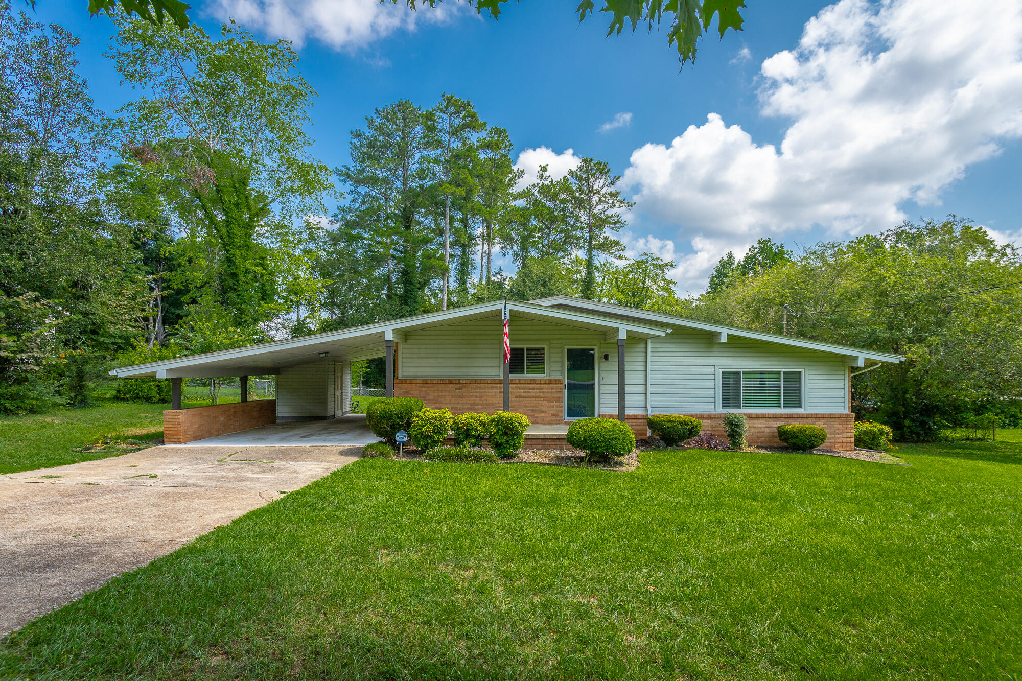8027 Davidson Road Chattanooga, TN 37421 - Photo 4 of 34 8027 Davidson Road HD-42