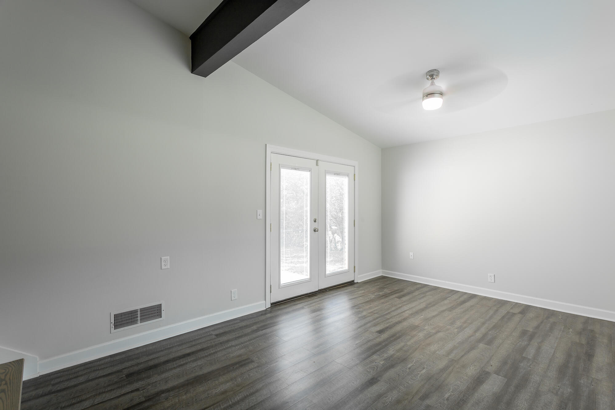 8027 Davidson Road Chattanooga, TN 37421 - Photo 8 of 34 8027 Davidson Road HD-2