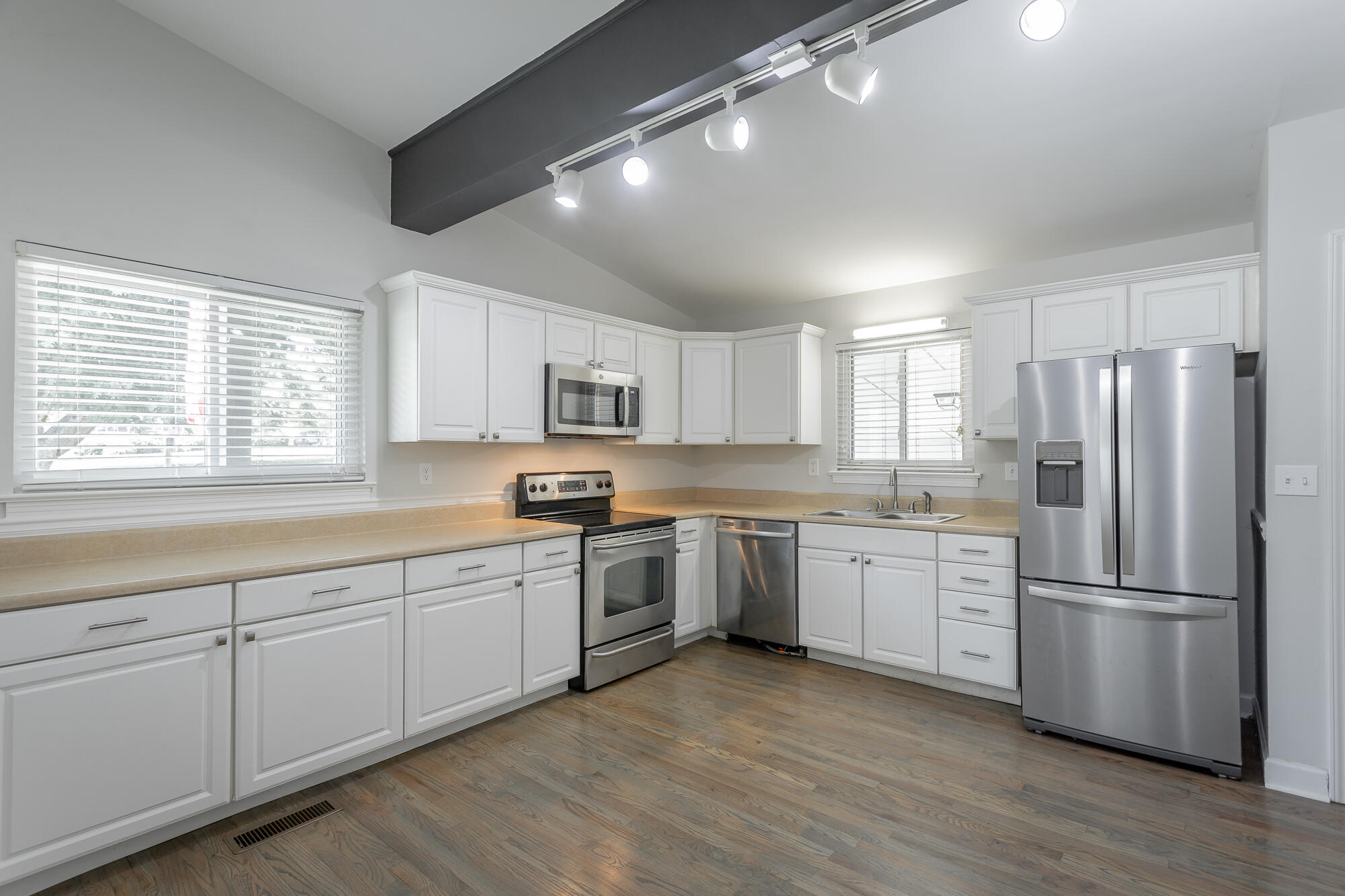 8027 Davidson Road Chattanooga, TN 37421 - Photo 10 of 34 8027 Davidson Road HD-7