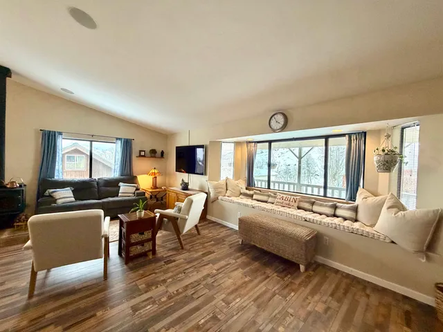 $749,000 | 191 Alpine Drive, Unit 31, Bishop, CA 93514