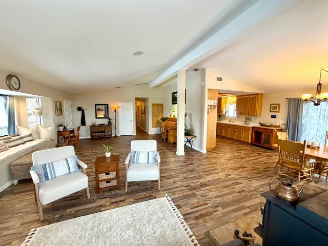 $749,000 | 191 Alpine Drive, Unit 31, Bishop, CA 93514