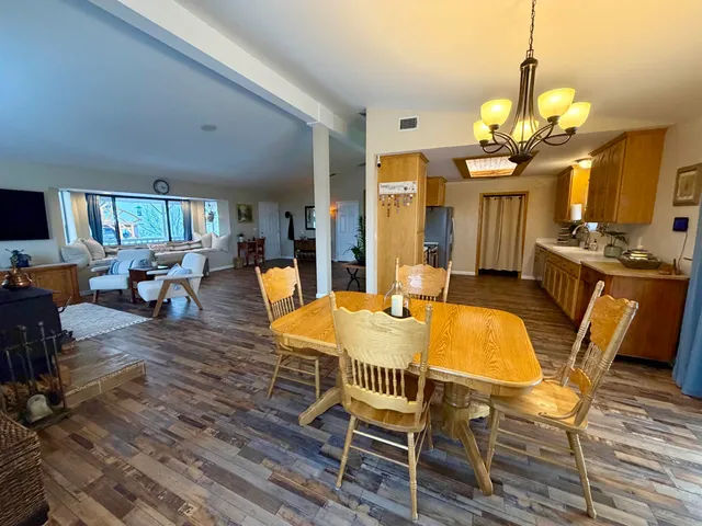 $749,000 | 191 Alpine Drive, Unit 31, Bishop, CA 93514