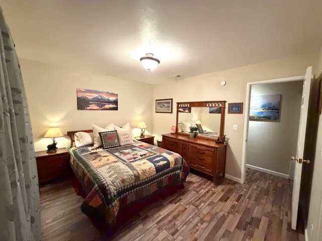 $749,000 | 191 Alpine Drive, Unit 31, Bishop, CA 93514