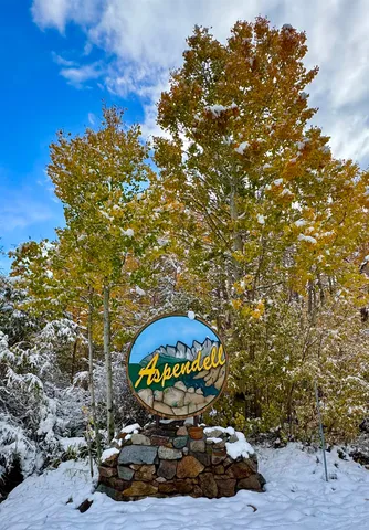 $749,000 | 191 Alpine Drive, Unit 31, Bishop, CA 93514