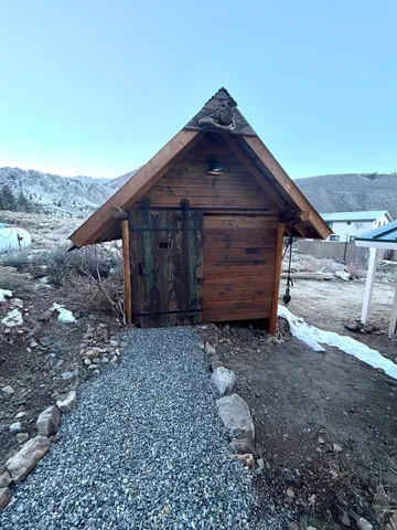 $749,000 | 191 Alpine Drive, Unit 31, Bishop, CA 93514