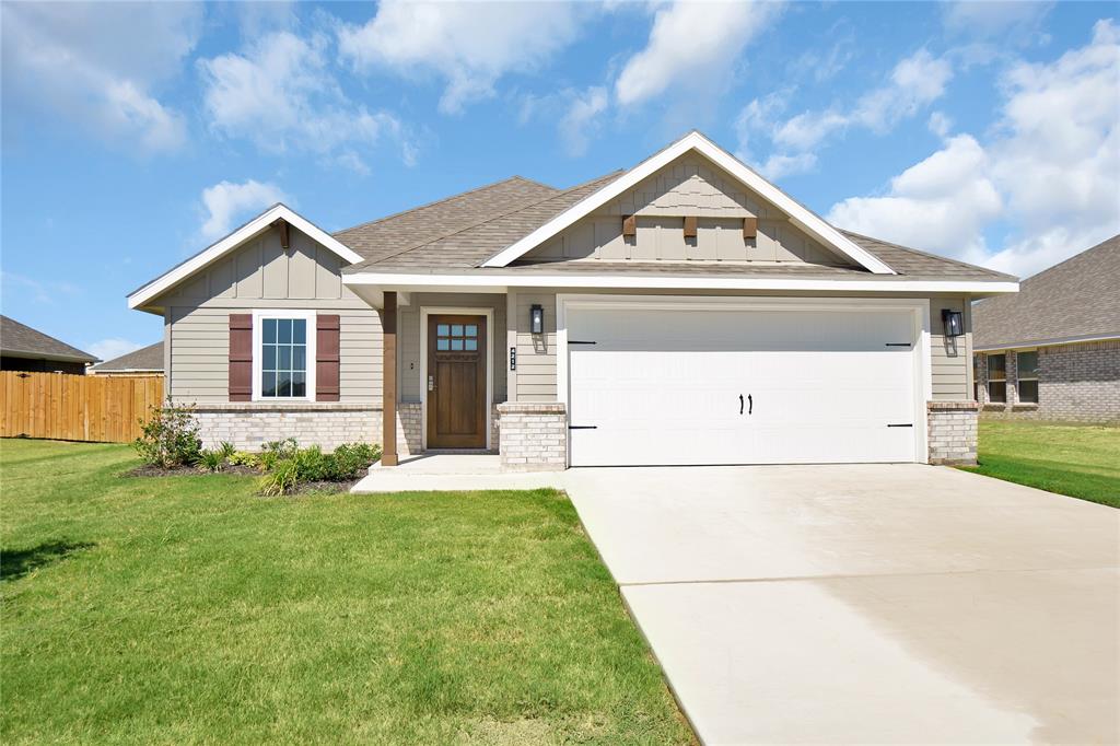 4713 Enclave Drive Sanger, TX 76266 - Photo 1 of 12 Please note that the photos are for representation purposes only.