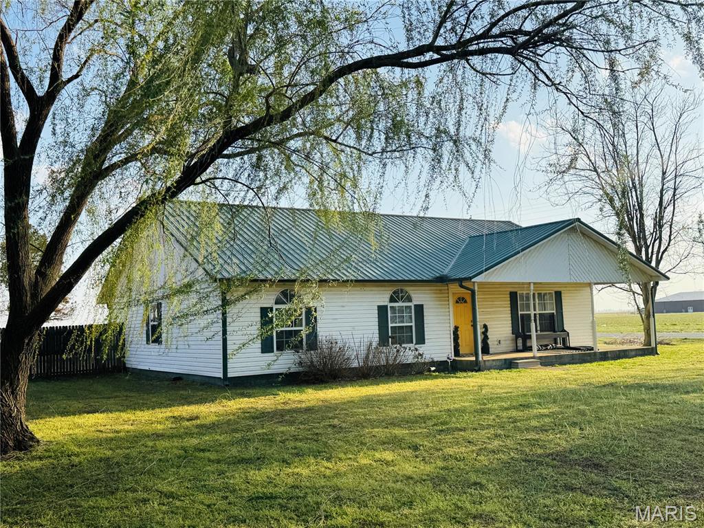 17504 Rigdon Street Kennett, MO 63857 - Photo 2 of 23