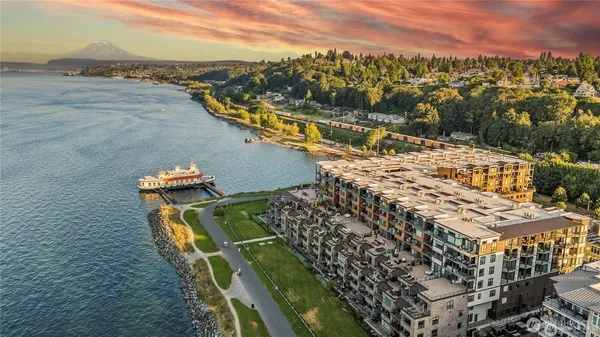 $1,250,000 | 4907 Main Street, Unit 118, Tacoma, WA 98407