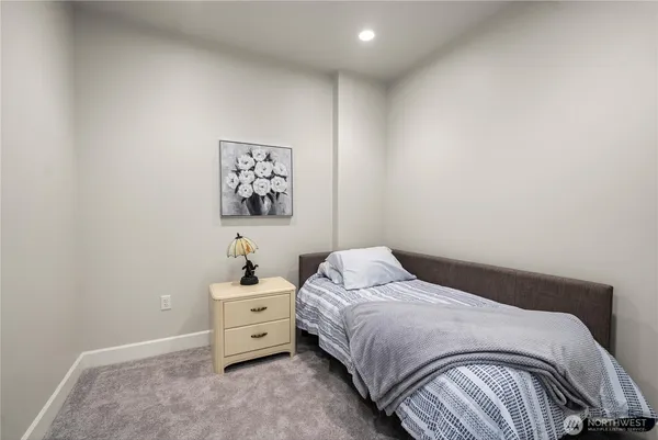$1,250,000 | 4907 Main Street, Unit 118, Tacoma, WA 98407