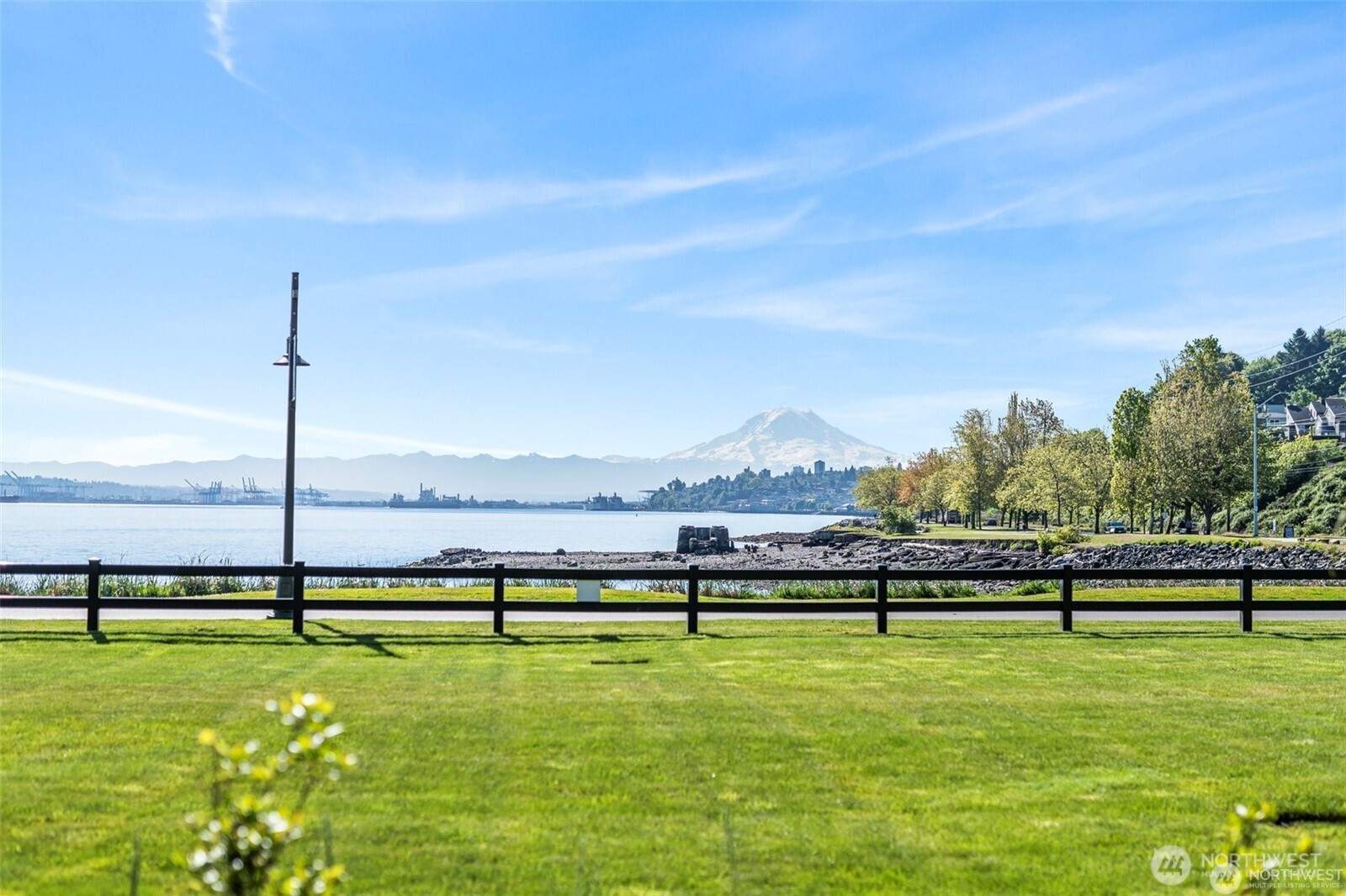 4907 Main Street, Unit 118 Tacoma, WA 98407 - Photo 4 of 35