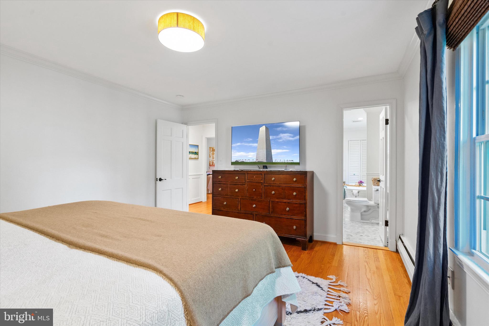 4019 Pine Brook Road Alexandria, VA 22310 - Photo 20 of 50 Primary bedroom - Main house