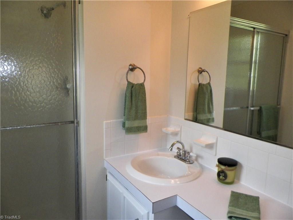 251 Cameron Road Lexington, NC 27295 - Photo 11 of 17 Gallery Image 11