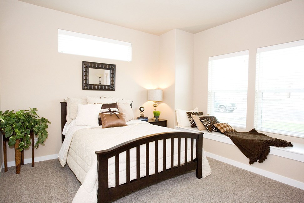 1813 Rivista Street Spokane Valley, WA 99016 - Photo 5 of 7 Gallery Image 5