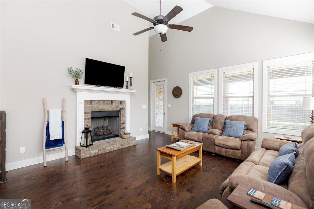 113 Barnyard Way Perry, GA 31069 - Photo 17 of 60