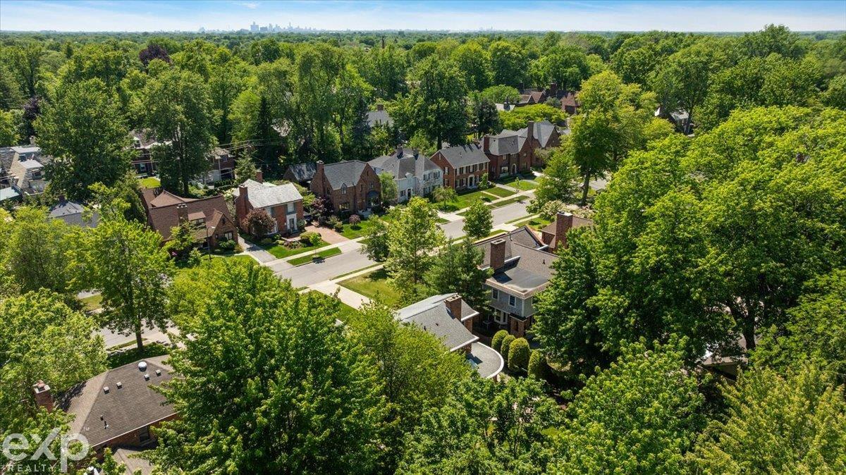 100 Moran Road Grosse Pointe Farms, MI 48236 - Photo 17 of 61