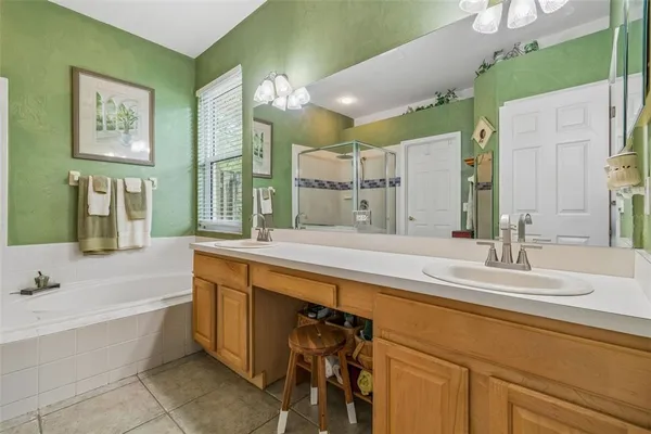 $540,000 | 2901 Red Coat Circle, Brandon, FL 33511