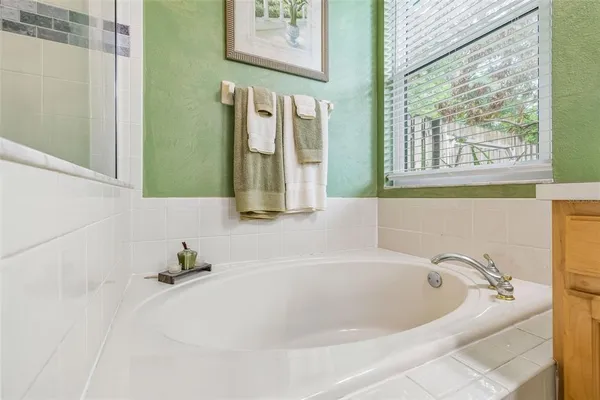 $540,000 | 2901 Red Coat Circle, Brandon, FL 33511