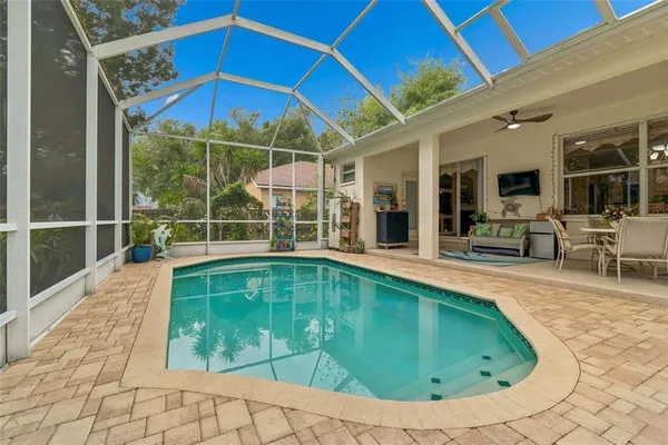 $540,000 | 2901 Red Coat Circle, Brandon, FL 33511