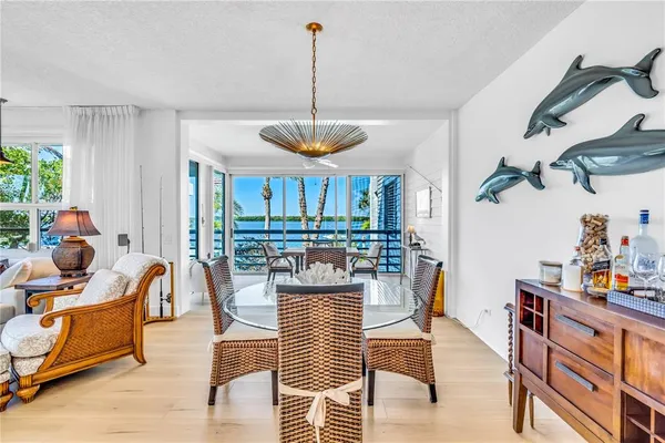 $10,500 | 615 Dream Island Place, Unit 201, Longboat Key, FL 34228