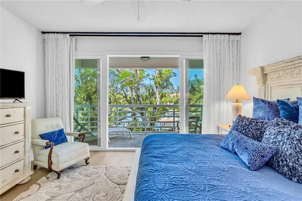 $10,500 | 615 Dream Island Place, Unit 201, Longboat Key, FL 34228