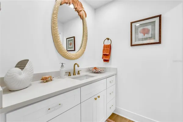 $10,500 | 615 Dream Island Place, Unit 201, Longboat Key, FL 34228