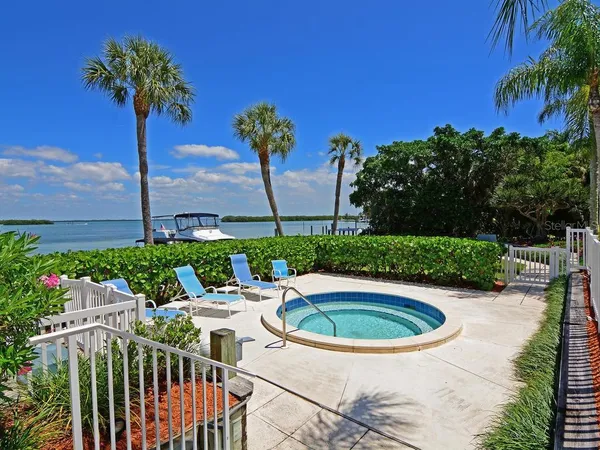 $10,500 | 615 Dream Island Place, Unit 201, Longboat Key, FL 34228