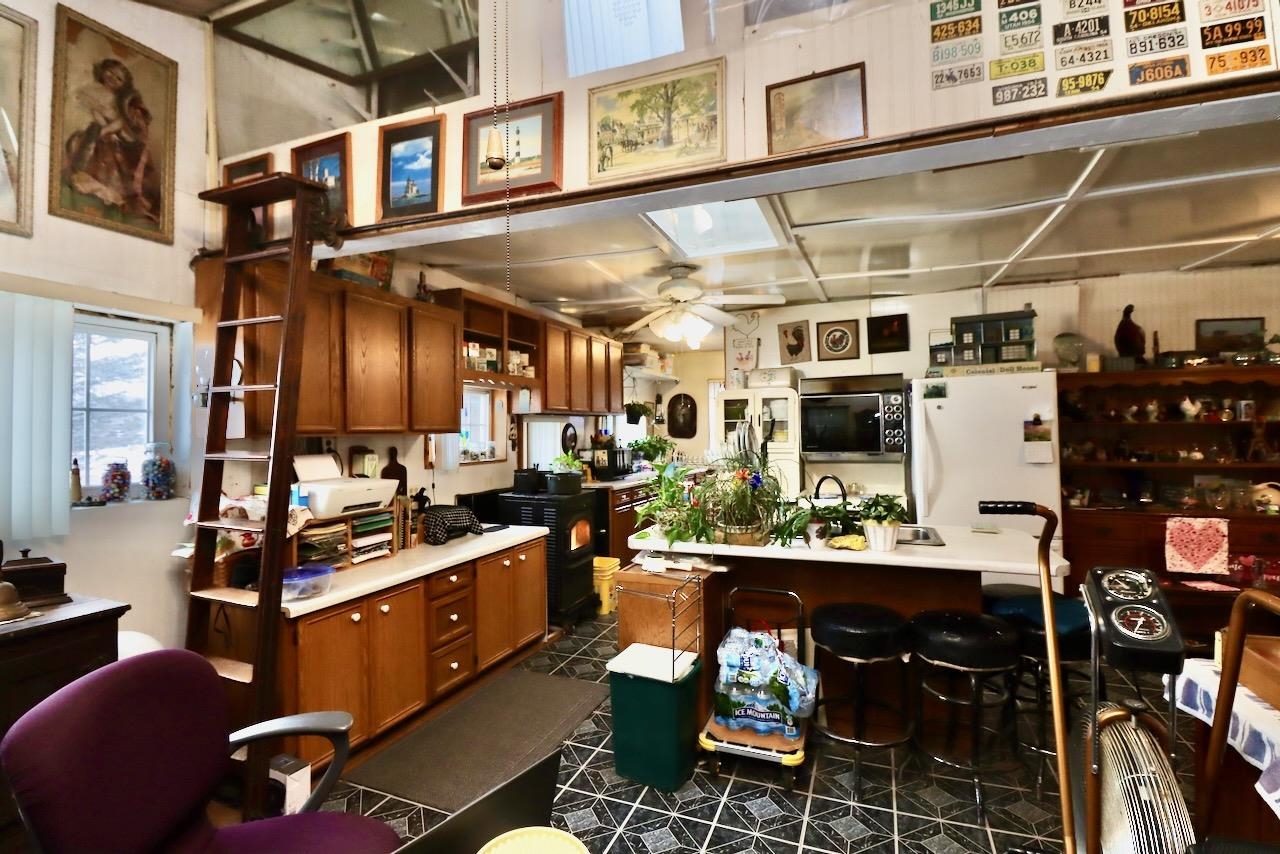 14411 West Carroll Road Brodhead, WI 53520 - Photo 11 of 33