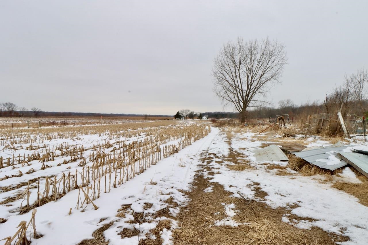 14411 West Carroll Road Brodhead, WI 53520 - Photo 28 of 33