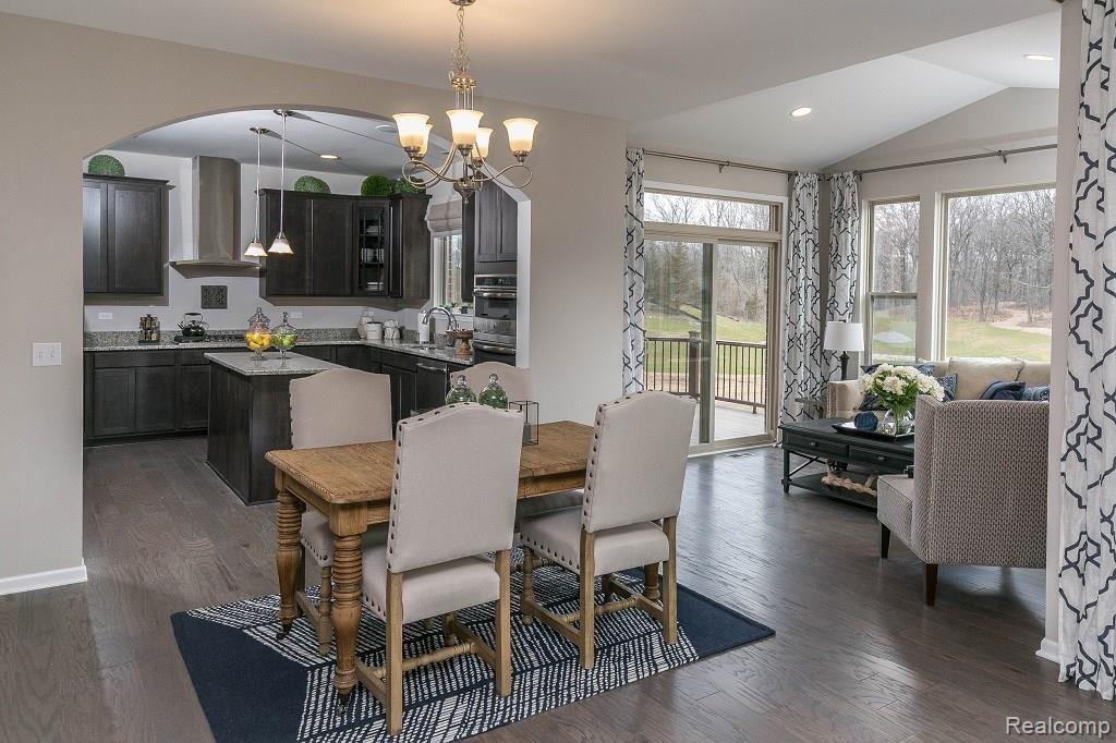50452 Rockingham Drive Canton, MI 48188 - Photo 13 of 40 2884SecretWay-12.jpg