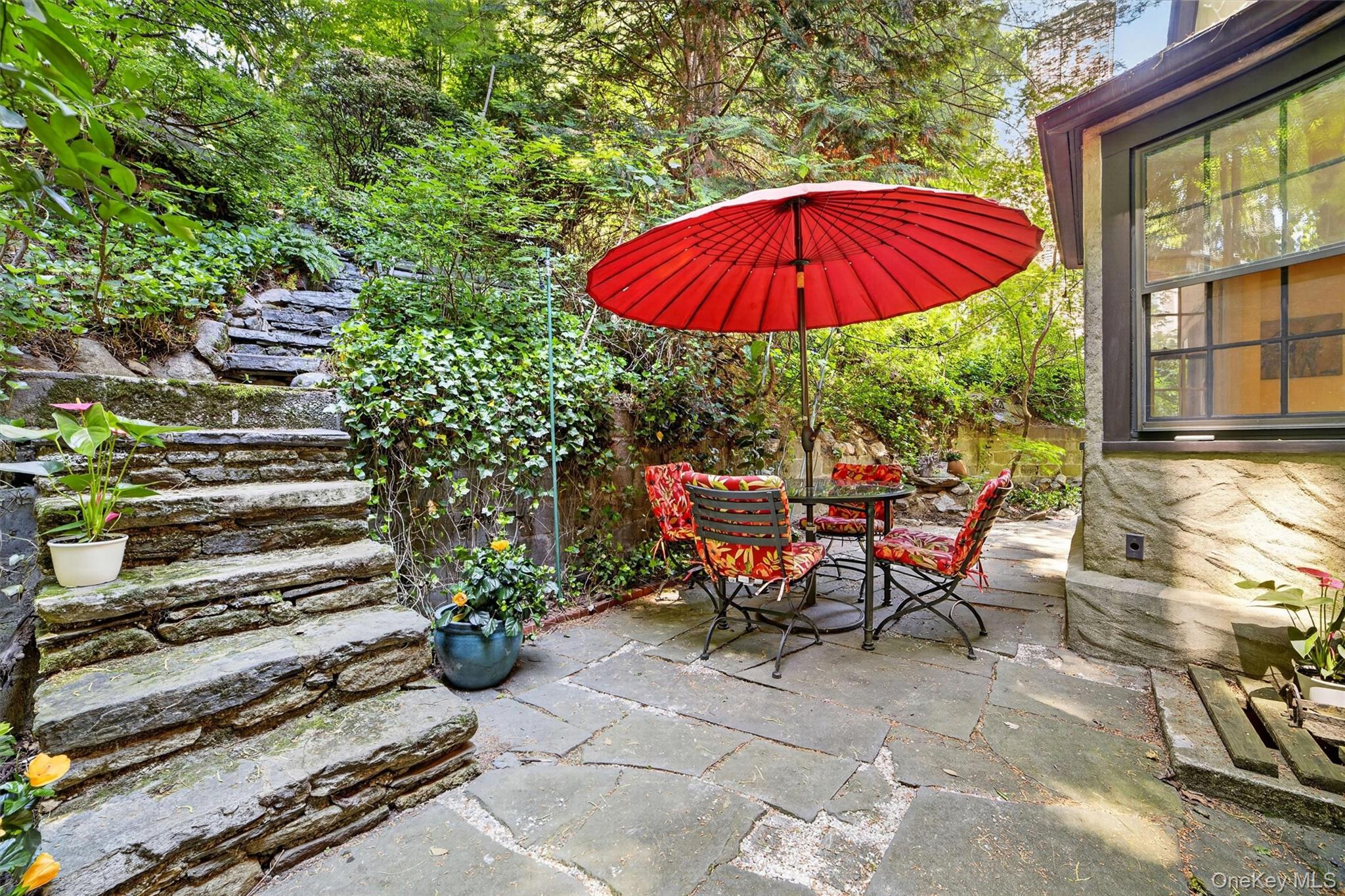 77 Edgemont Road Scarsdale, NY 10583 - Photo 30 of 43