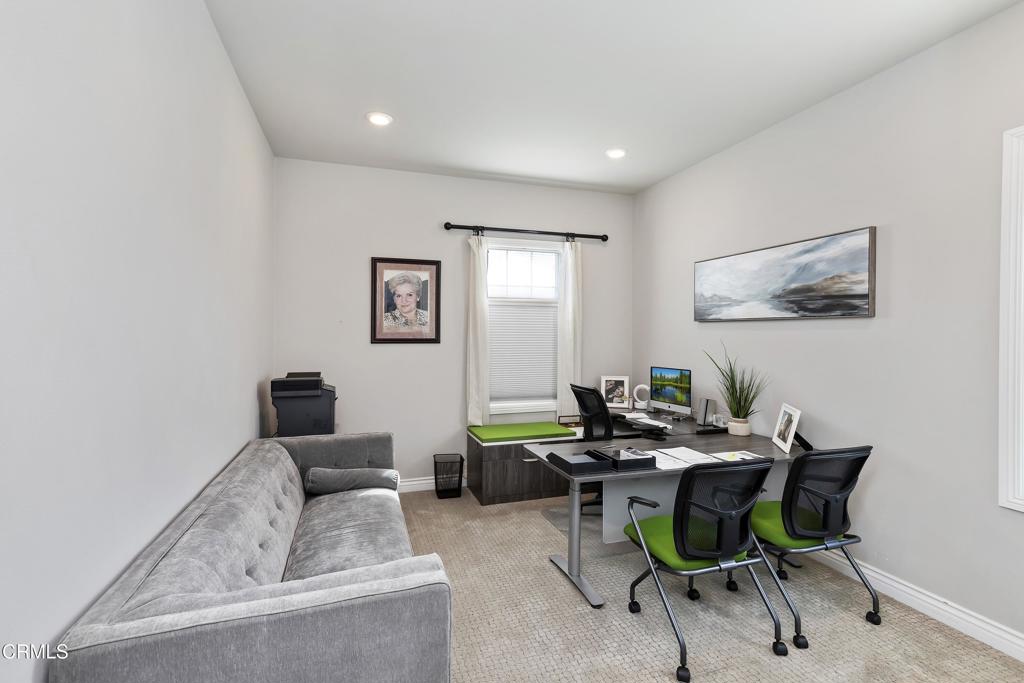16094 Mariposa Avenue Riverside, CA 92504 - Photo 39 of 68 031_Office