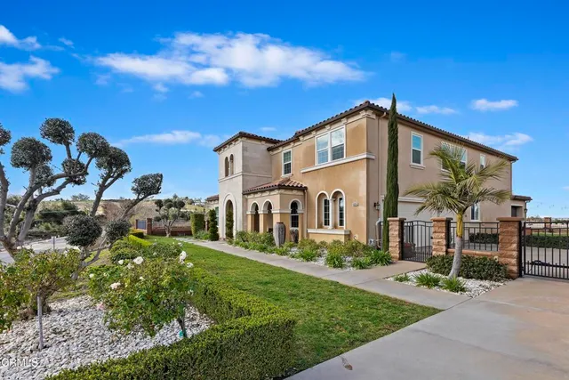 $1,925,000 | 16094 Mariposa Avenue, Riverside, CA 92504