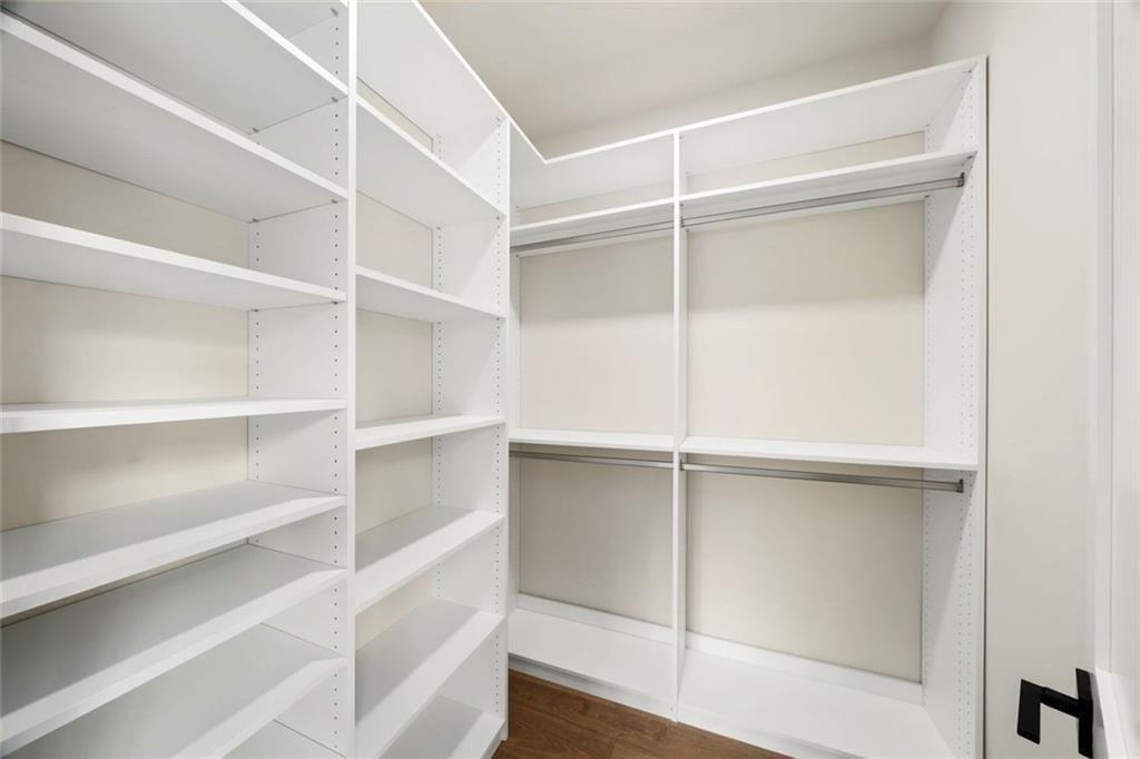 1984 Highgrove Court Decatur, GA 30033 - Photo 63 of 76 Gallery Image 63