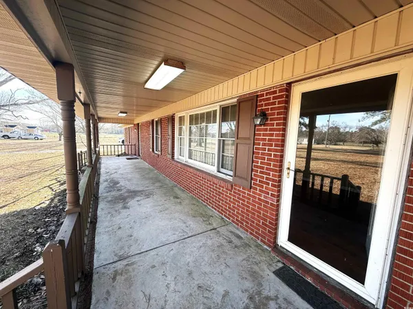 $349,000 | 764 1st Oxtown Road, Scranton, SC 29591