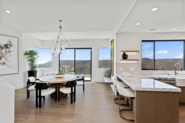 $4,395,000 | 1425 Skyline Drive, Laguna Beach, CA 92651