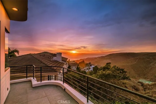 $4,395,000 | 1425 Skyline Drive, Laguna Beach, CA 92651