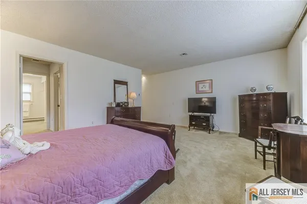 $748,000 | 321 A Sharon Way, Unit 321A, Monroe Township, NJ 08831
