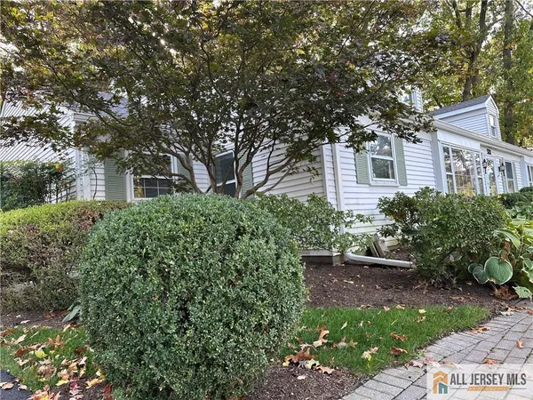 $748,000 | 321 A Sharon Way, Unit 321A, Monroe Township, NJ 08831