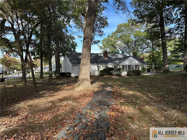 $748,000 | 321 A Sharon Way, Unit 321A, Monroe Township, NJ 08831
