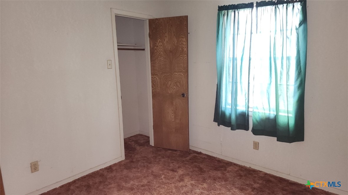 2002 Airville Road Temple, TX 76501 - Photo 22 of 41 a view of entryway with window