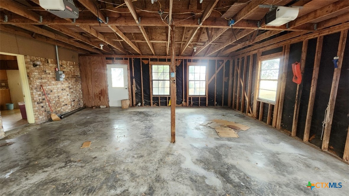 2002 Airville Road Temple, TX 76501 - Photo 34 of 41 a view of entryway