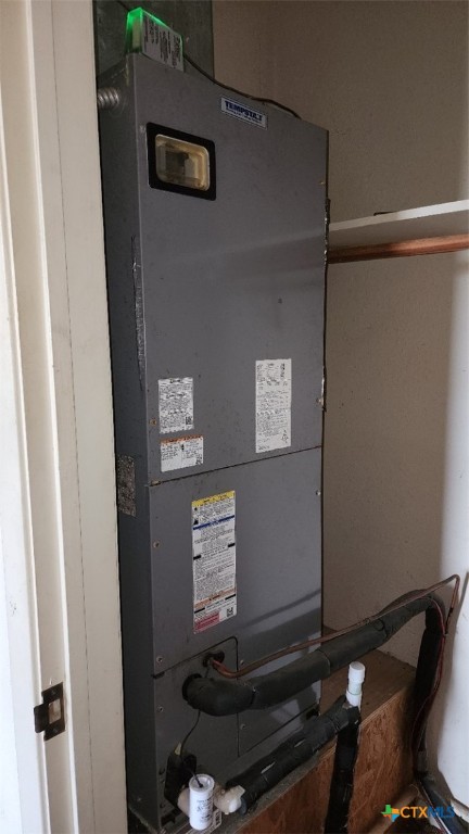 2002 Airville Road Temple, TX 76501 - Photo 36 of 41 a room with water heater and car